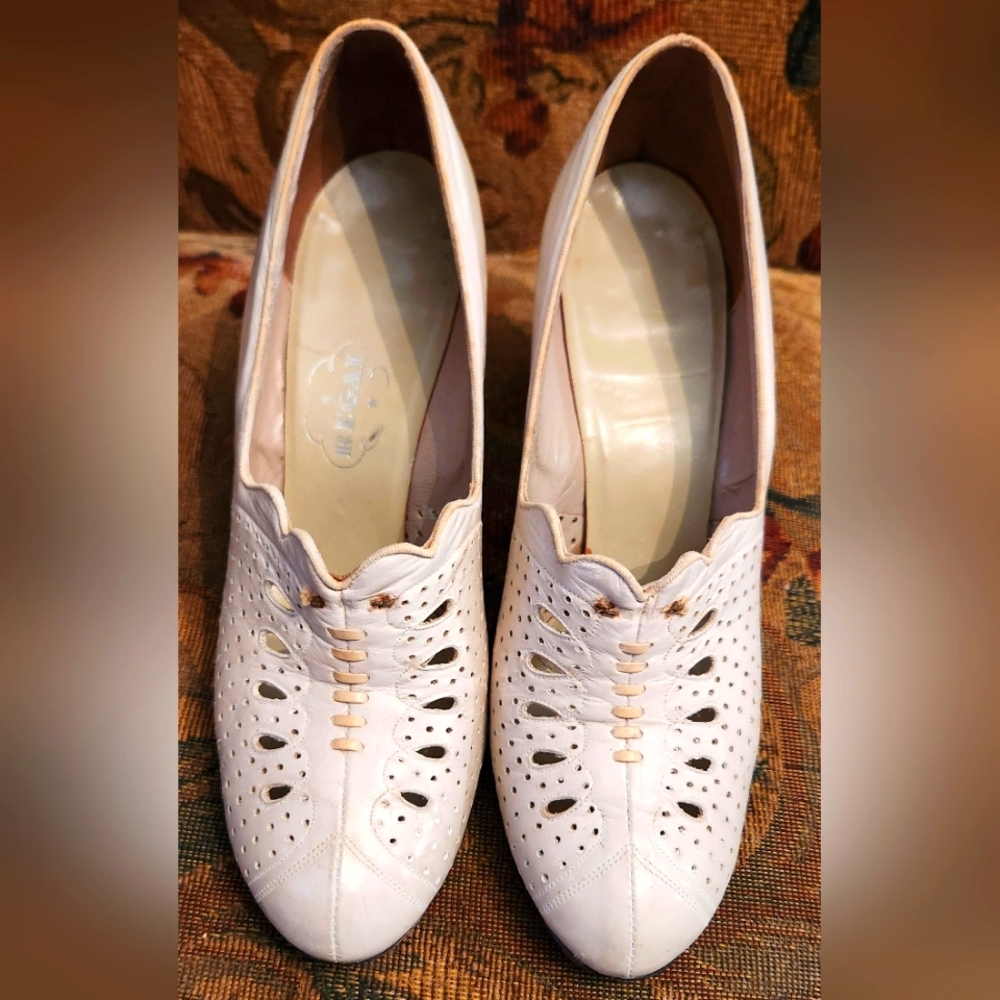 👠👩‍🦰Women's Vintage Regal Shoes👩👠